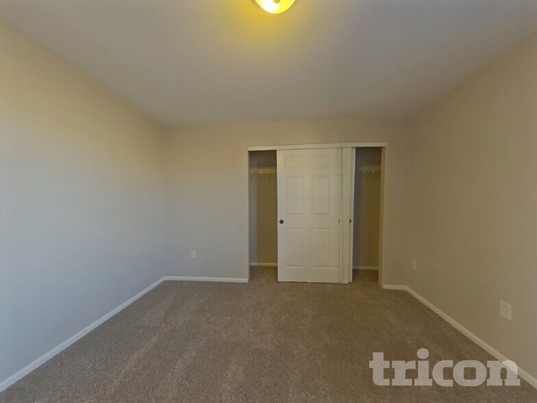 Building Photo - 6475 Old Divide Trail