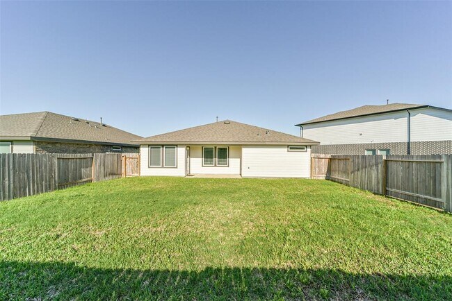 Building Photo - 7834 Golden Rubia Ln