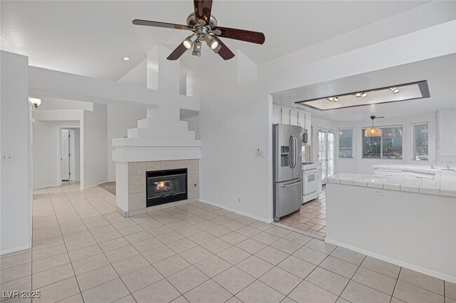 Building Photo - 4517 Inez Dr