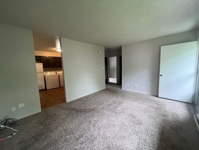 Building Photo - Great Condo in Laporte