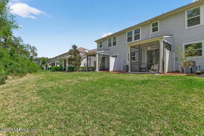 Building Photo - 381 Richmond Dr