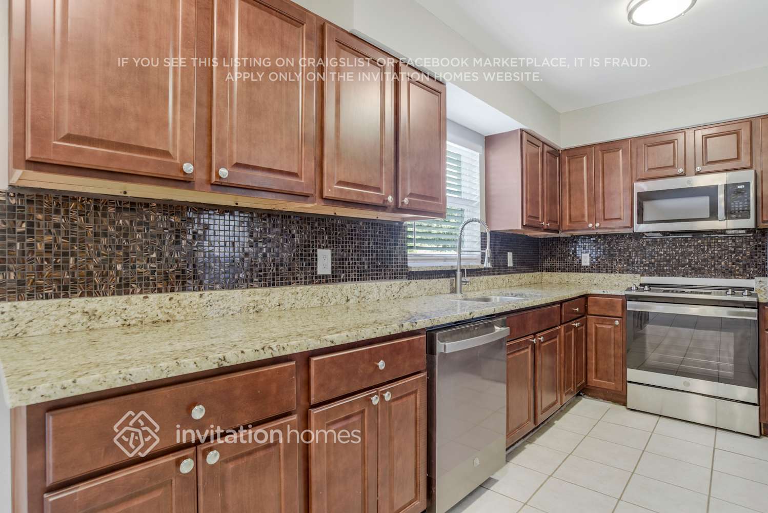 Building Photo - 2910 Xavier Ct