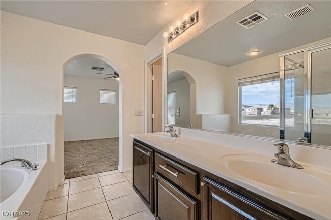 Building Photo - 9027 Quintessa Cove St