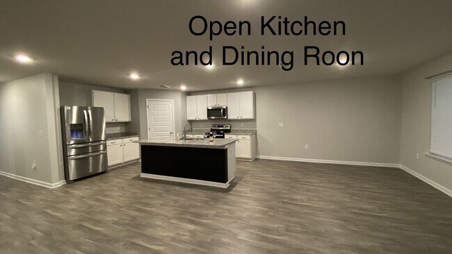 Building Photo - 24501 Alamitos Trace Dr
