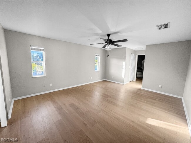 Building Photo - 326 SW 29th St