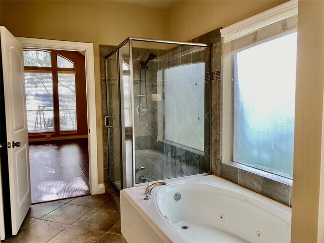 Building Photo - 25503 Lockspur Dr