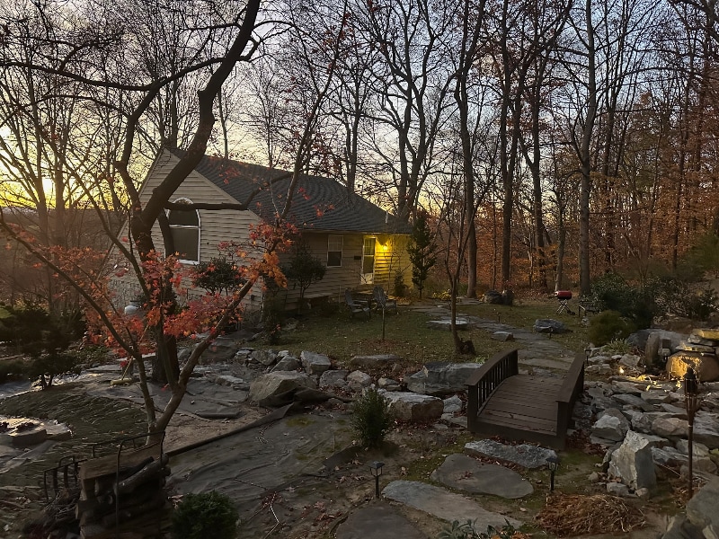 Building Photo - 3880 Point of Rocks Rd