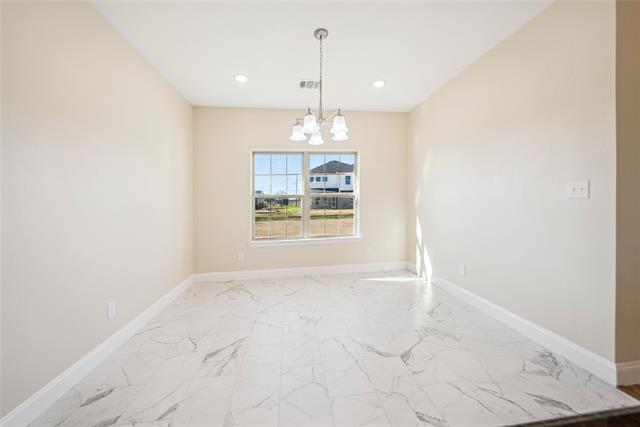 Building Photo - 1708 Dellis St