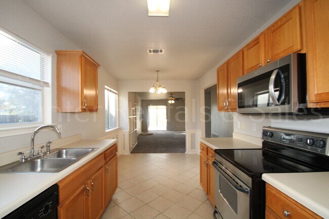 Building Photo - 3-Bedroom Home in North Killeen