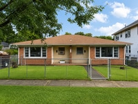 Building Photo - 218 Glendale Ave