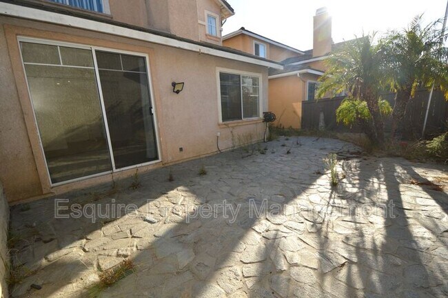 Building Photo - 227 Galante Way
