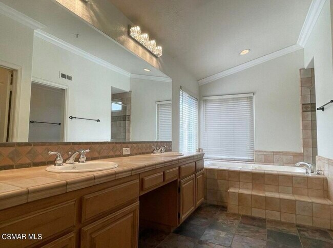 Building Photo - 29660 Quail Run Dr