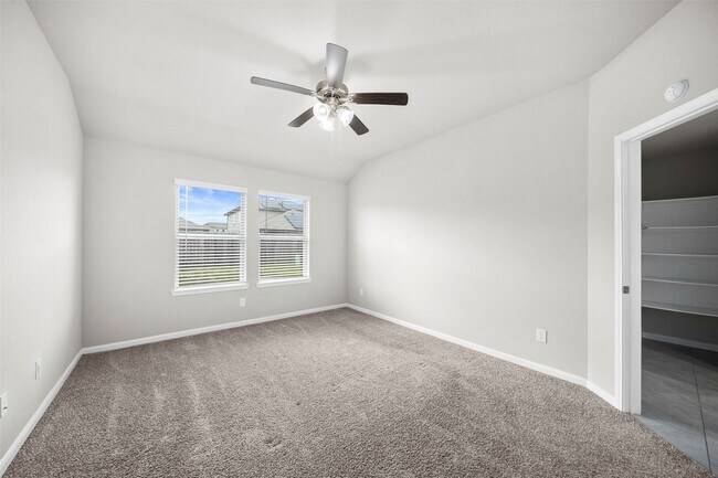 Building Photo - 18338 Raven Rock Ln