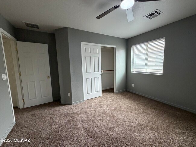 Building Photo - 37 W Camino Rancho Palomas