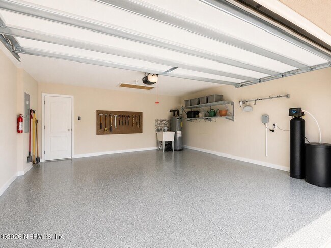Building Photo - 138 Colorado Springs Way