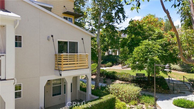 Building Photo - 15 Platinum Cir