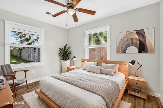 Building Photo - Move-In Ready Home in Hanahan