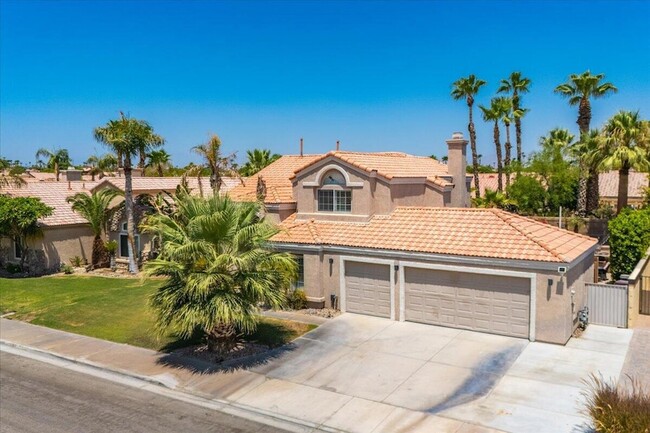 Building Photo - 79320 Desert Wind Ct