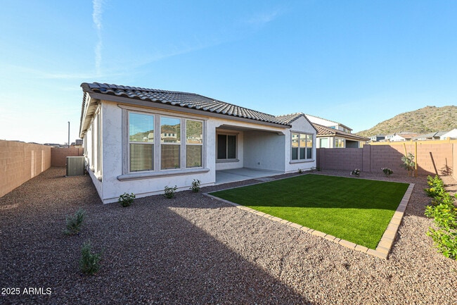 Building Photo - 27633 N 71st Ave