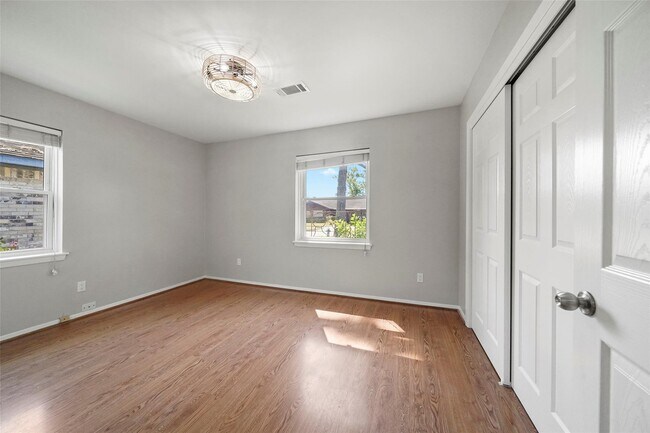 Building Photo - 4146 Bethel Blvd