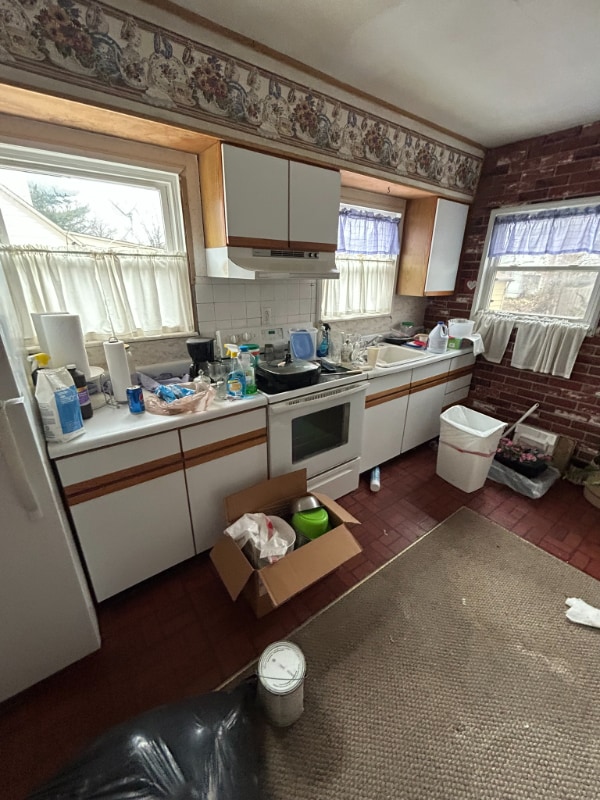 Building Photo - 505 Chaudet Ave