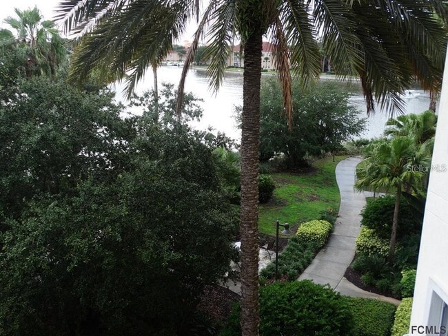 Building Photo - 102 Yacht Harbor Dr