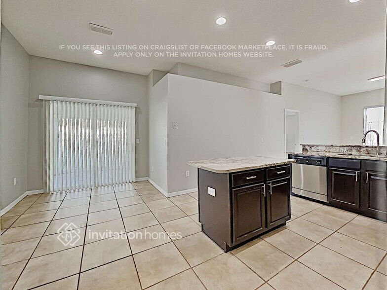 Building Photo - 10716 Leader Ln