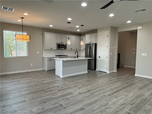 Building Photo - 5636 Justin Robert St