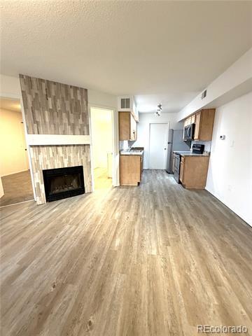 Primary Photo - 1825 Kendall St