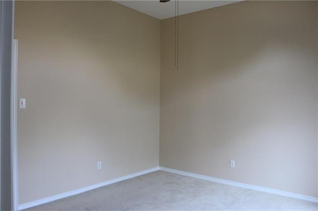 Building Photo - 4428 Buchanan Dr