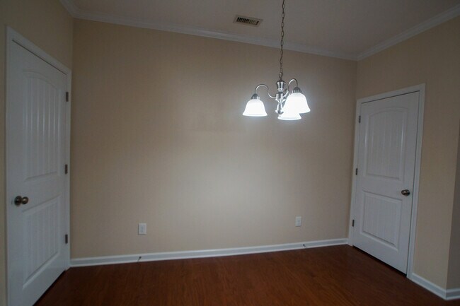 Building Photo - 2404 Swans Rest Way