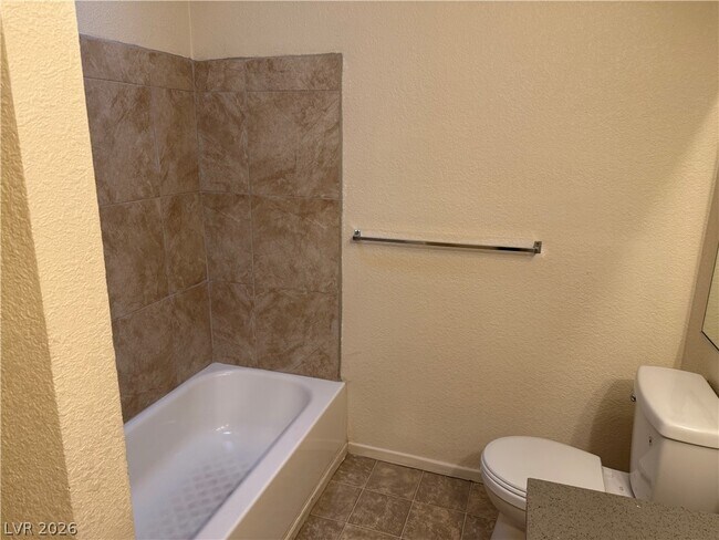 Building Photo - 720 Sea Pines Ln