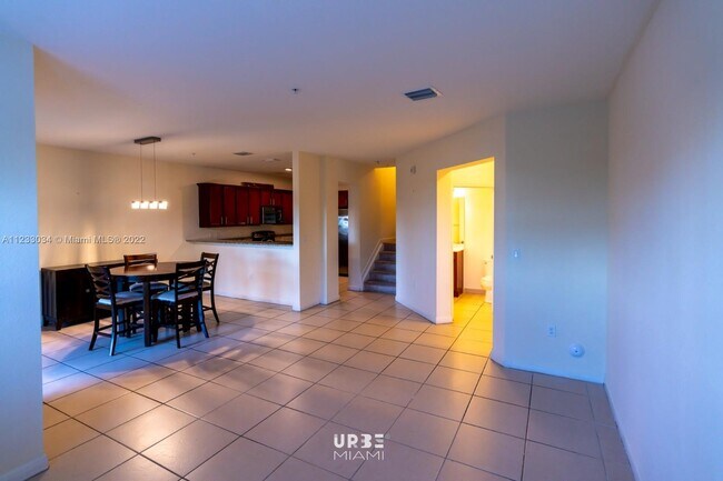 Building Photo - 10630 NW 88th St