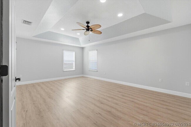 Building Photo - 9012 Orange Blossom Lp