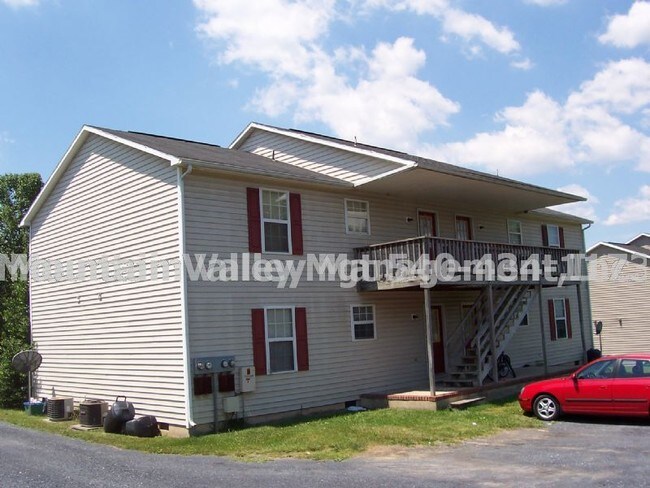 Building Photo - 103 Pennie Layne