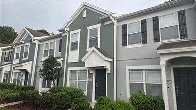 Building Photo - 4439 SW 49th Ave