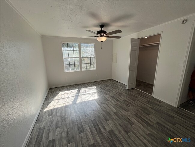 Building Photo - 5037 Chimney Rock