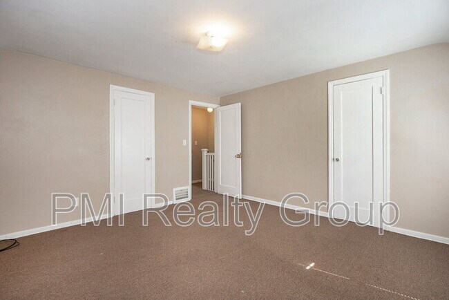 Building Photo - 25141 Treadwell Ave