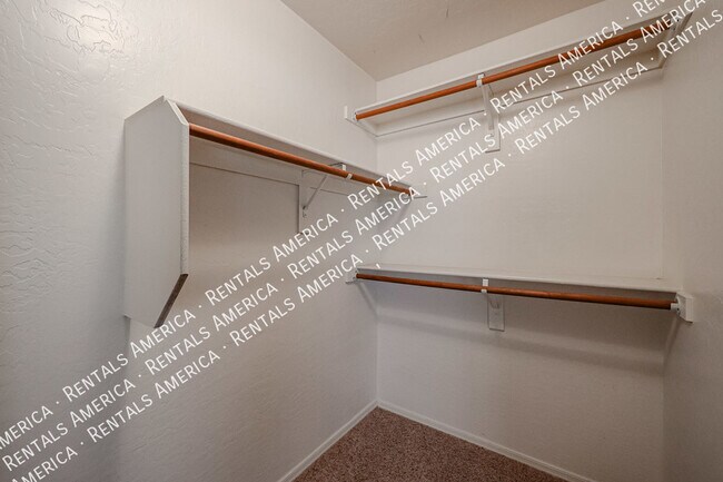 Building Photo - Chadler Park Condominiums
