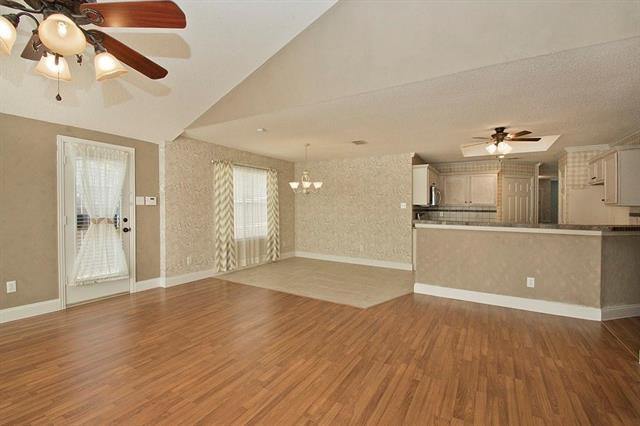 Building Photo - 5025 Boxwood Ln