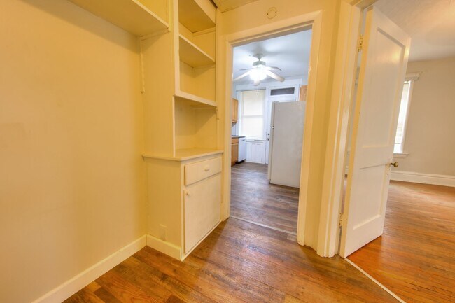 Building Photo - 3111 Portis Ave