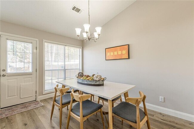 Building Photo - 3195 Jorden Crest Ct NW