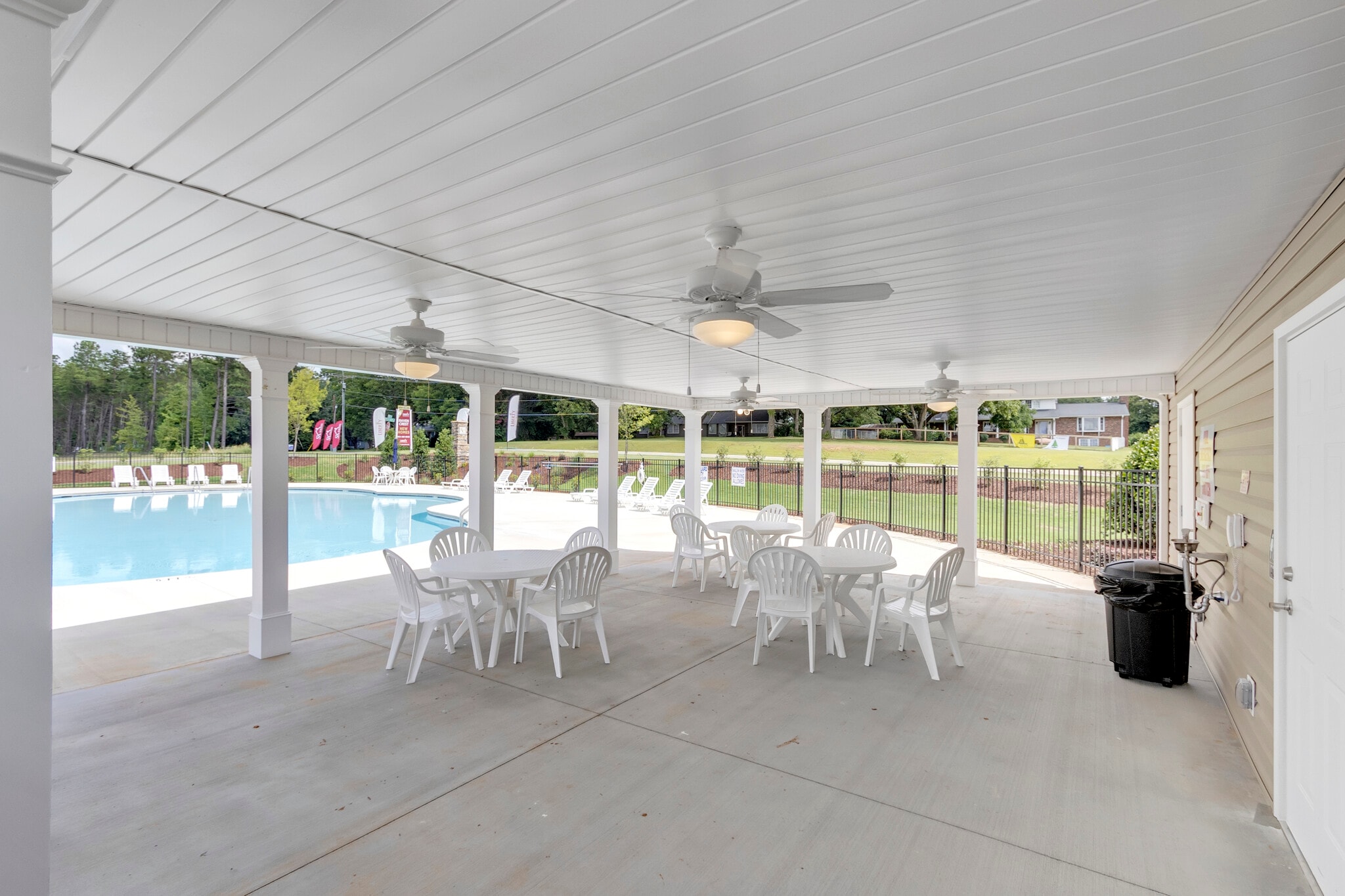 Building Photo - 3984 Zepelin Wy