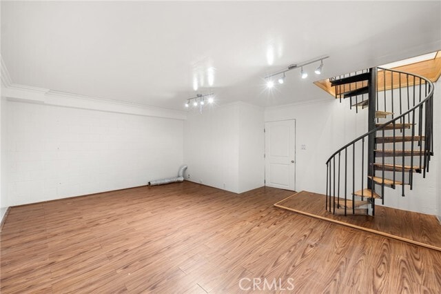 Building Photo - 1155 Rosecrans Ave