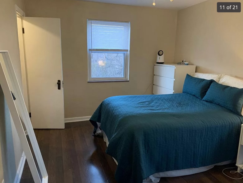 Bedroom - 437 Claranna Avenue