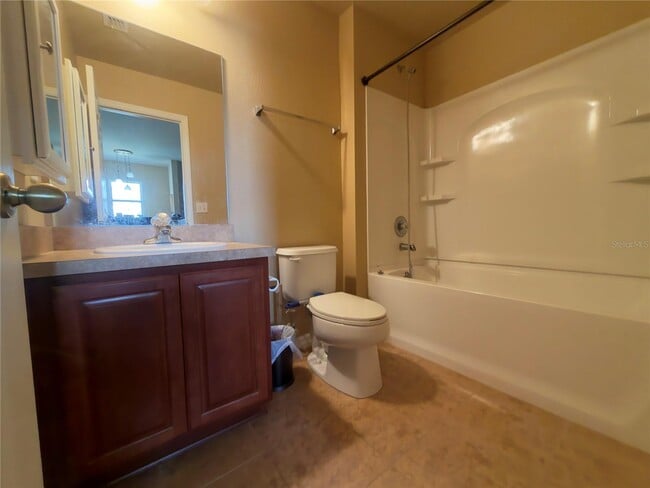 Building Photo - 2552 Aventurine St