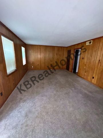 Building Photo - 1281 Royal Oaks Cove