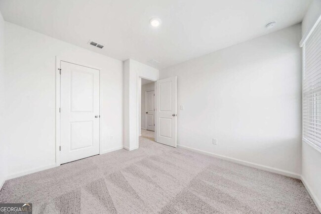 Building Photo - 106 Saginaw Ct