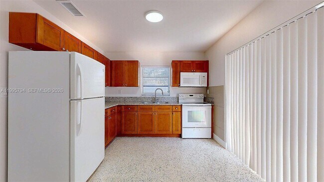 Building Photo - 2436 NW 11th St