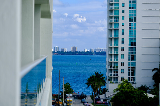 View balcony - 321 NE 26th St